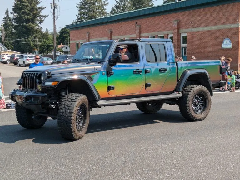 Settlers Day Parade 2024PXL_20240727_175727894