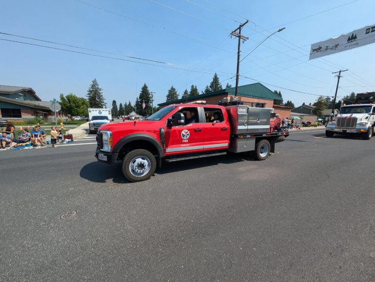 Settlers Day Parade 2024PXL_20240727_182901107