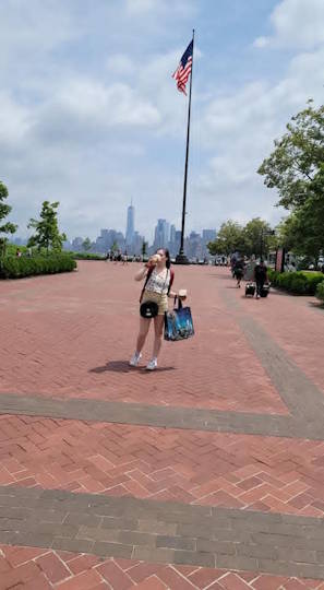 Denette Leeann March 3